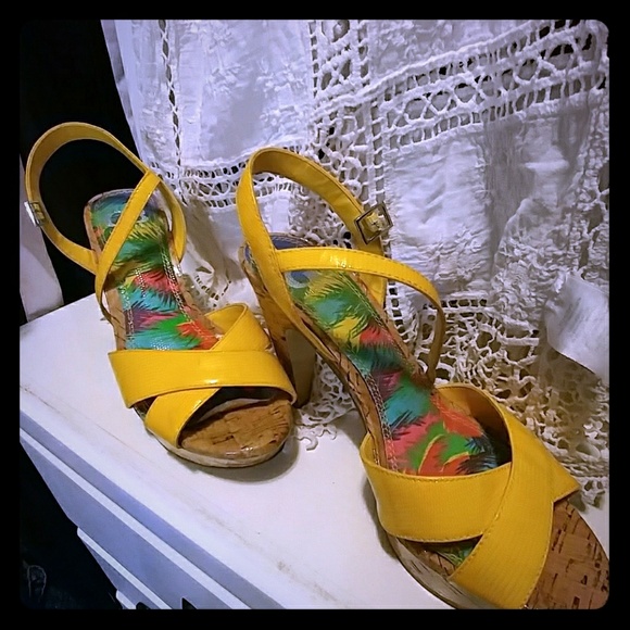 Shoes - Gianni Bini Heels